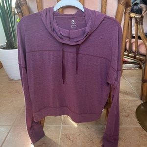 GAP ATHLETIC SWEATSHIRT